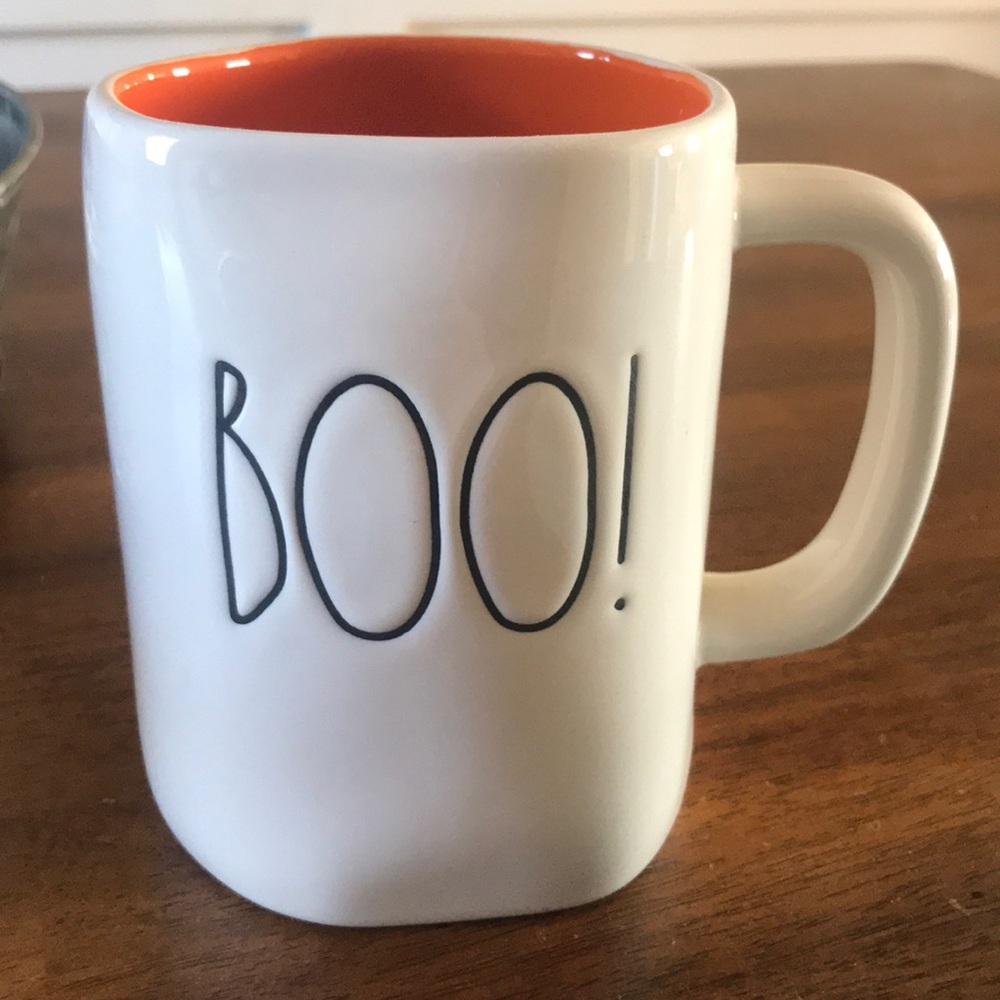 RAE DUNN BOO! MUG ORANGE INTERIOR